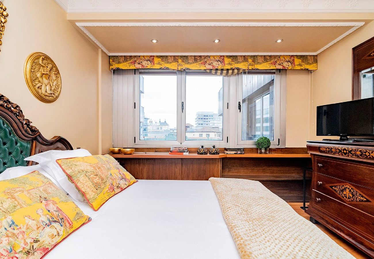 Apartamento en Madrid - Deluxe Apartment Colon Suites III