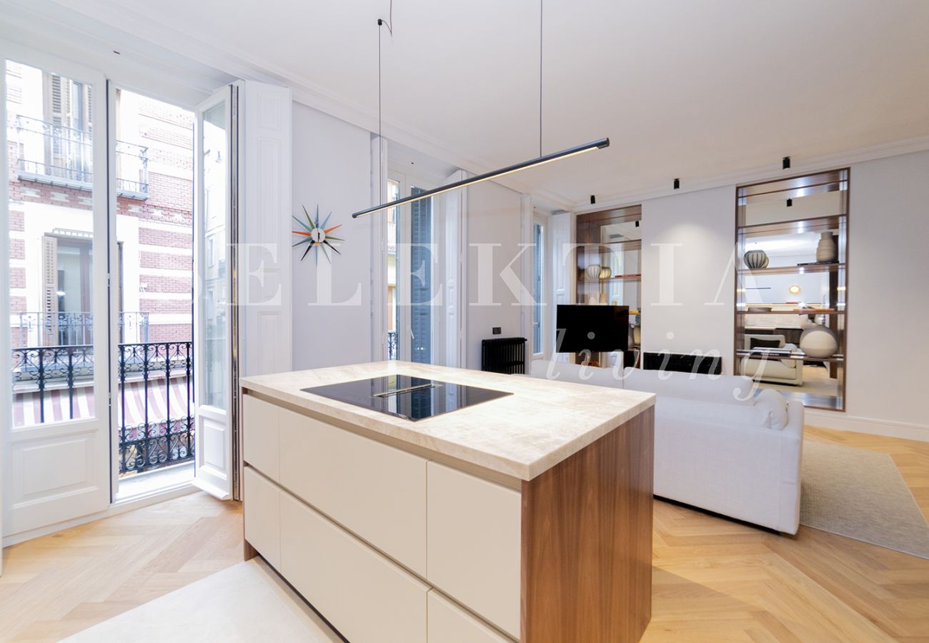 Apartamento en Madrid - Madrid Centro Huertas Suites I
